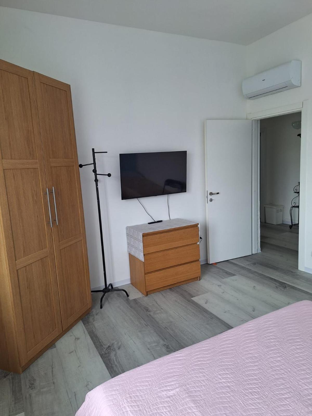 Giada Rooms ペスキエーラ・デル・ガルダ エクステリア 写真