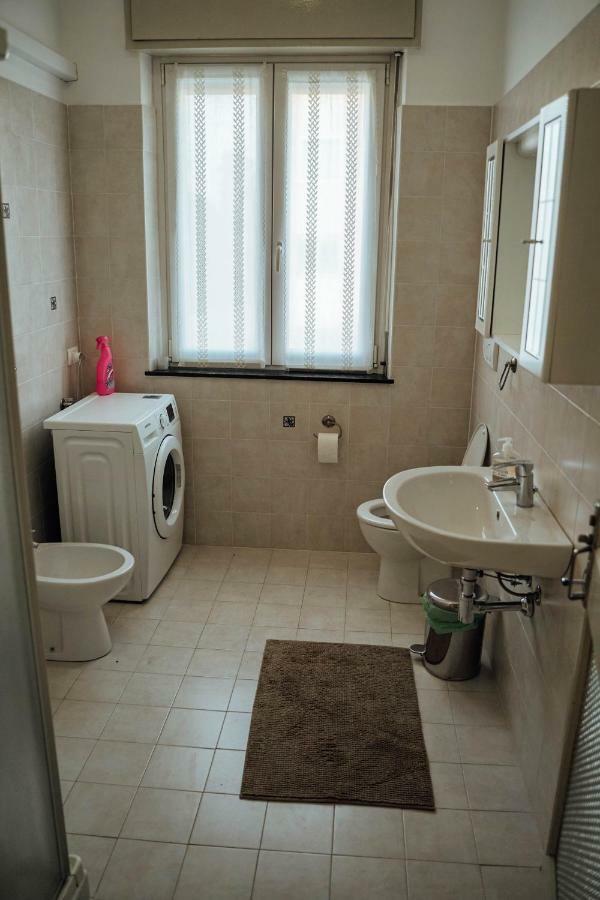 Giada Rooms ペスキエーラ・デル・ガルダ エクステリア 写真